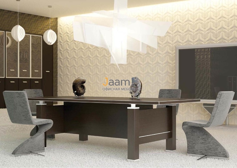 Кабинет руководителя Бонд