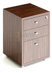 Кабинет руководителя Офисная тумба 3-х секционная подкатная с центральным замком и секцией для папок 210